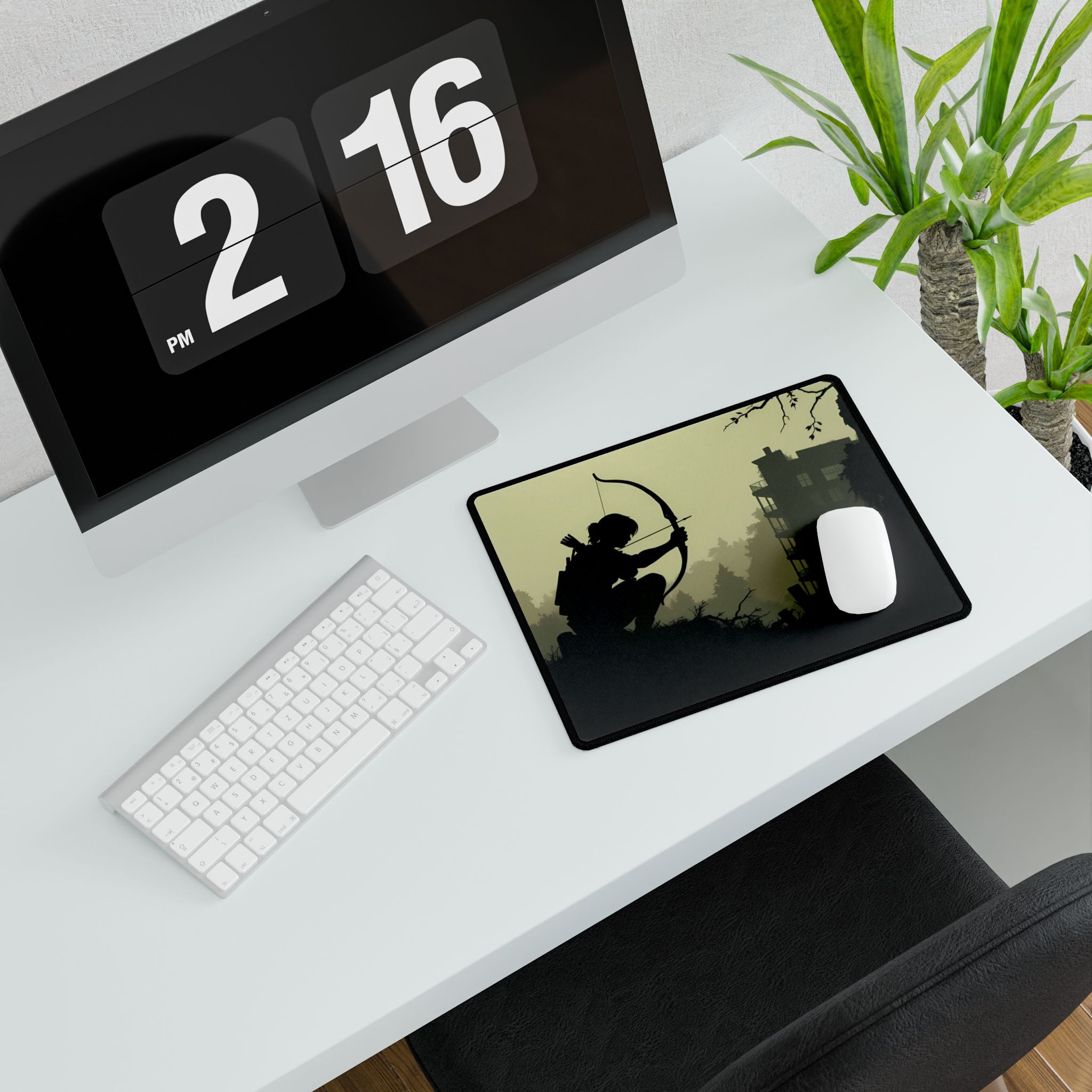 Silent Hunt - Desk Mat